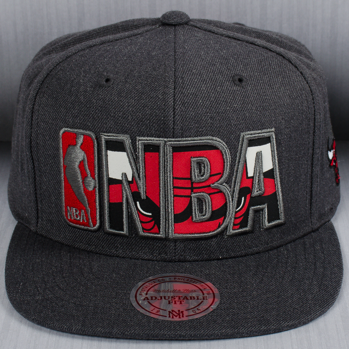 Buy NBA Apparel and Basketball Merchandise at CBSSports.com Shop The Chicago Bulls didn't take long to make their decision about restricted free agent guard Zach LaVine. As first reported by various outlets on Friday, the Bulls have officially matched the.