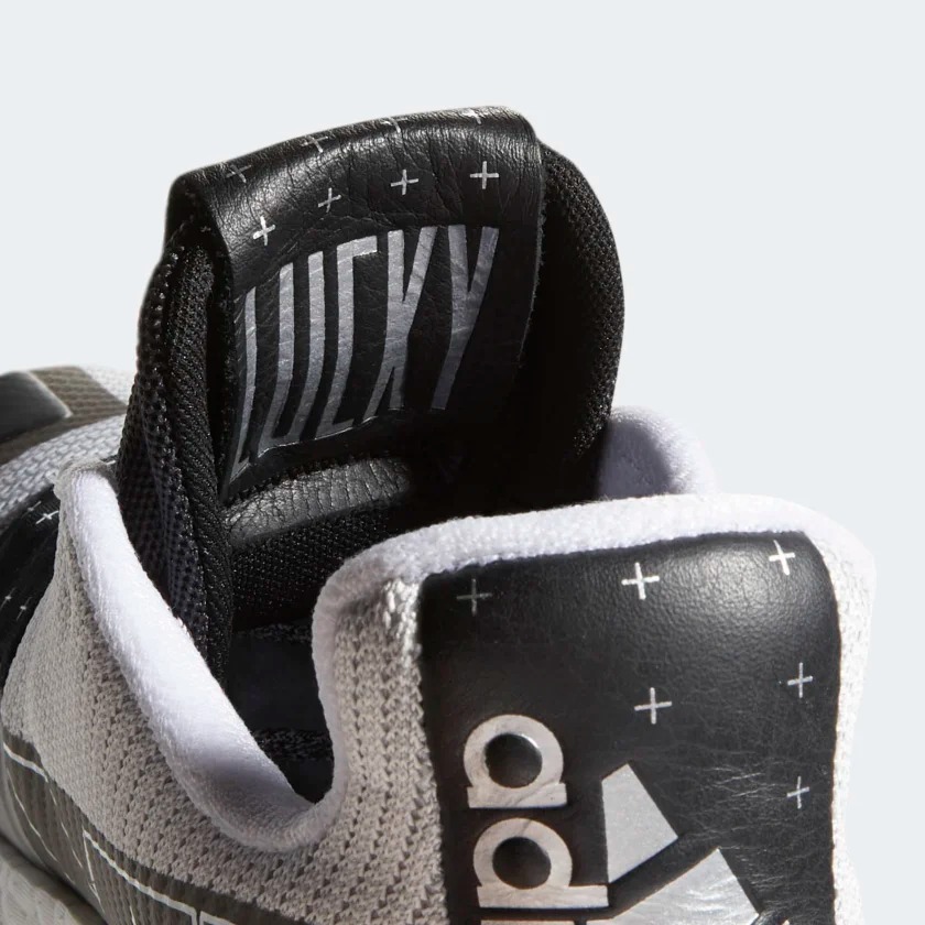 adidas aq0035
