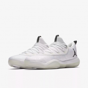 Jordan Superfly Mens Basketball Shoes Review Jordan Superfly Mens Basketball Shoes Review