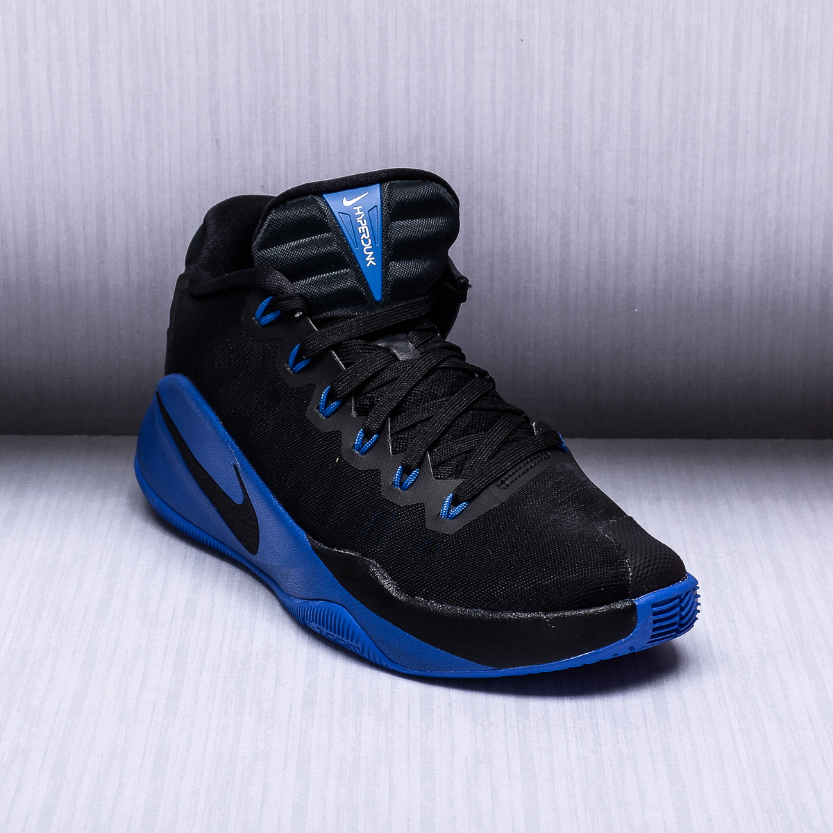 nike basketball shoes 2015 low cut buy nike studs