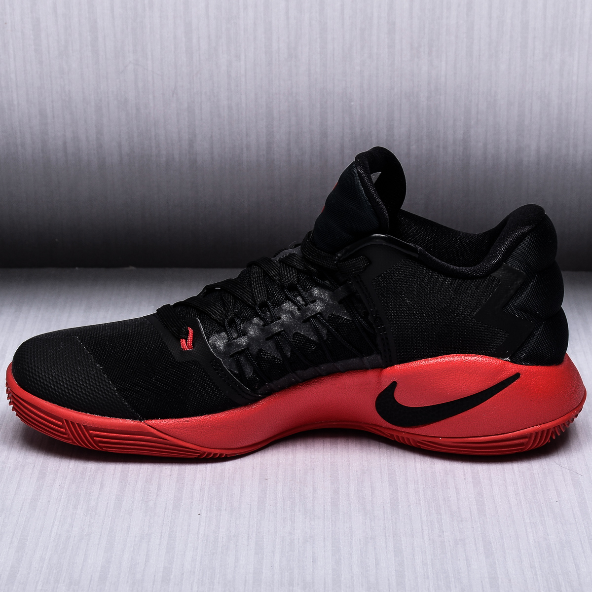 nike dunk low basketball shoes