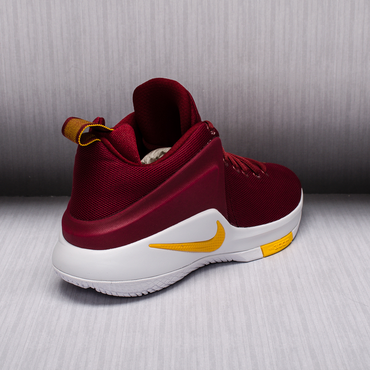 cavs shoes nike zoom witness cavaliers basketball shoes basketball cavs shoes nike zoom witness cavaliers basketball shoes basketball