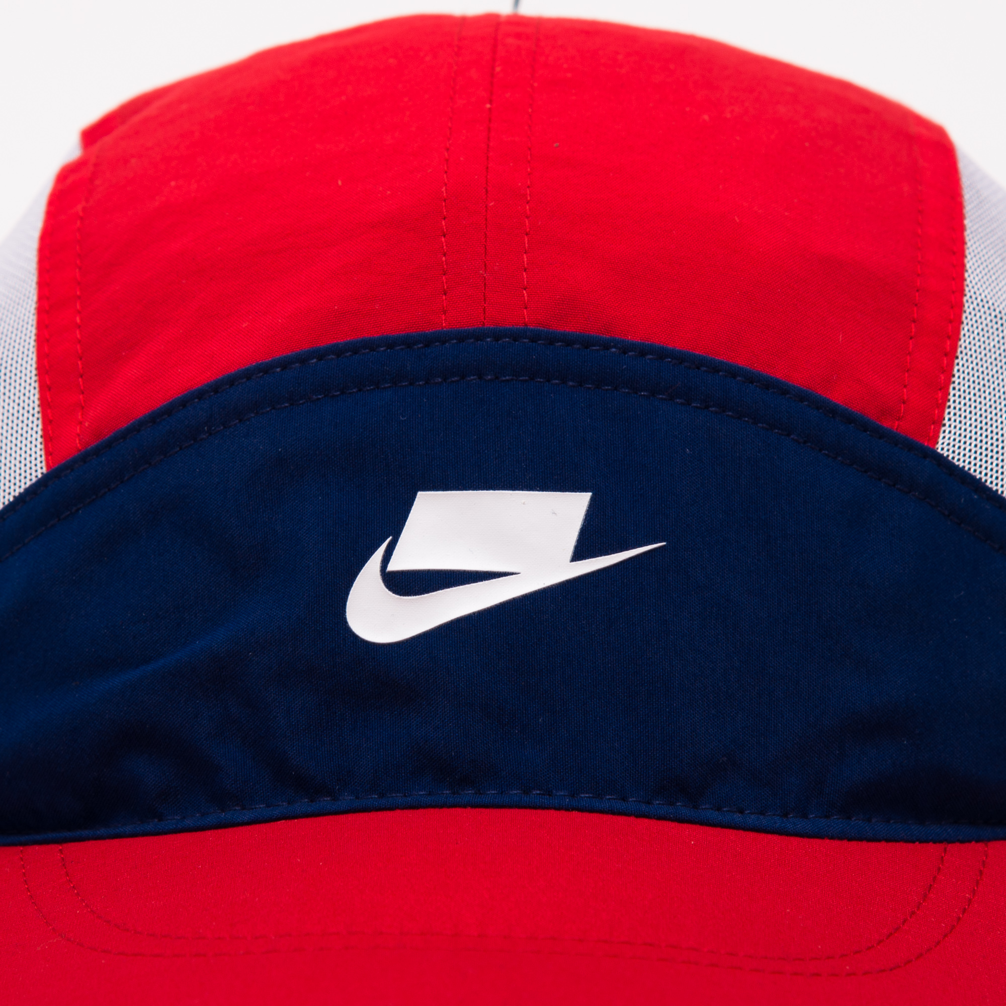 nike tailwind checkered cap