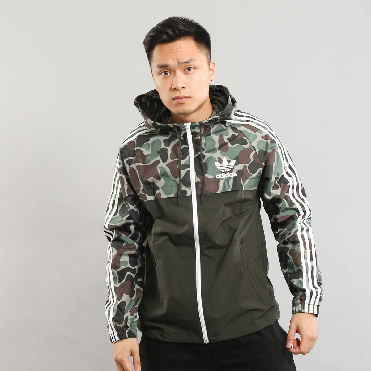 windbreaker adidas camo