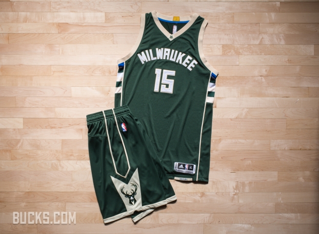 Naujoji Milwaukee Bucks apranga