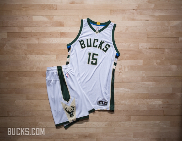 Naujoji Milwaukee Bucks apranga