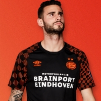 Pristatymas: Umbro PSV Eindhoven 2019-20 išvykos marškinėliai